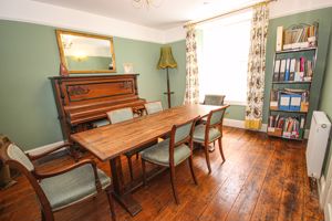 Dining Room- click for photo gallery